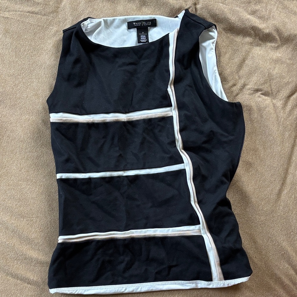 White House Black Market Black and White Geometric Tank Top